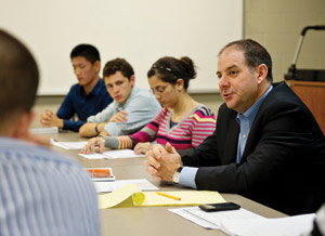 President Williams meets with Student Senate